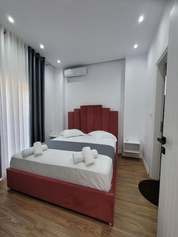 Luxury Room'S By Lika Sarandë Exterior foto